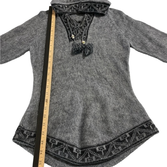 Alpaca Blend Women Sweater Small /Alpaca Pullover Fringe Jumper/Gray Winter - Picture 8 of 10